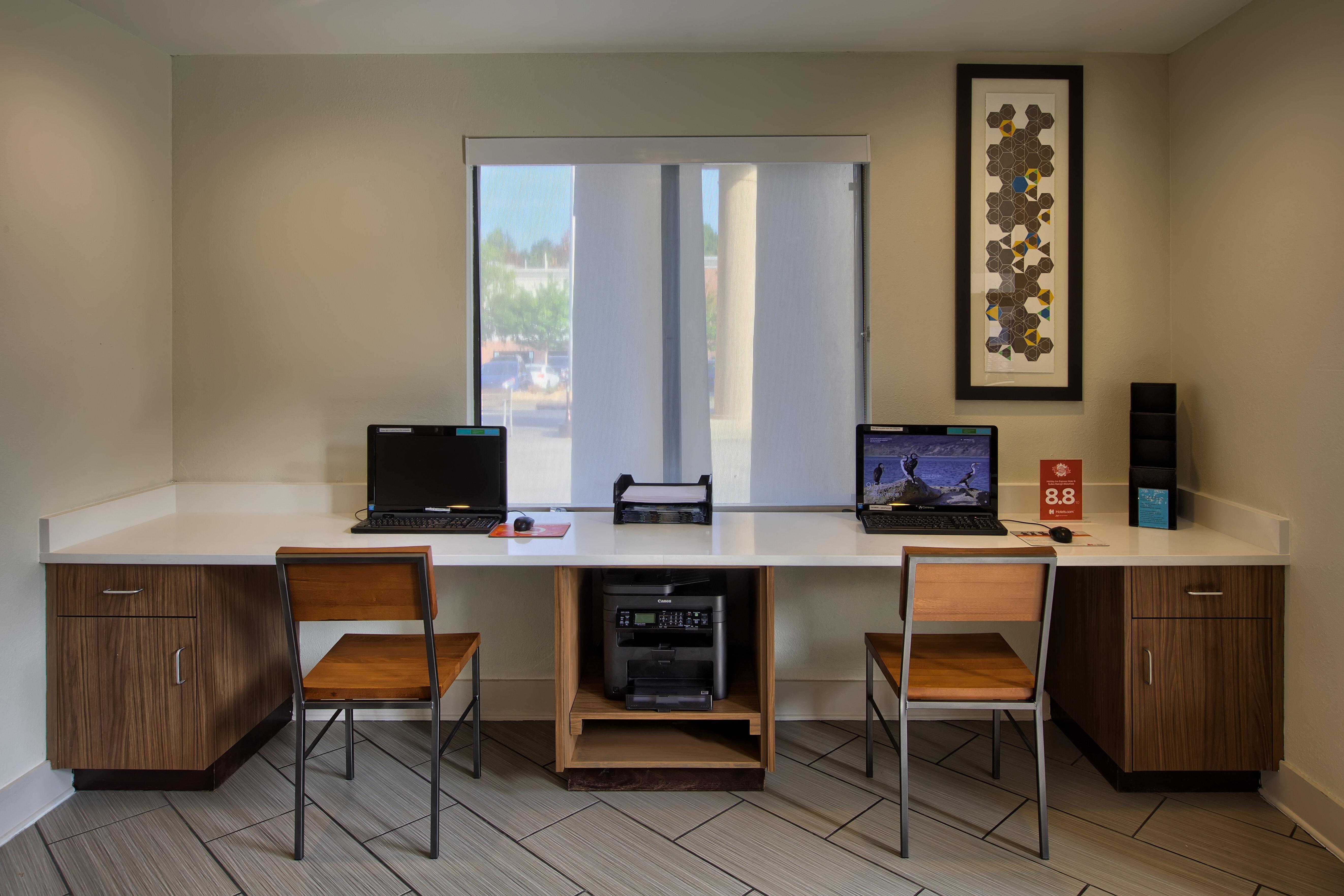 Holiday Inn Express Hotel & Suites Raleigh North - Wake Forest By Ihg Eksteriør bilde