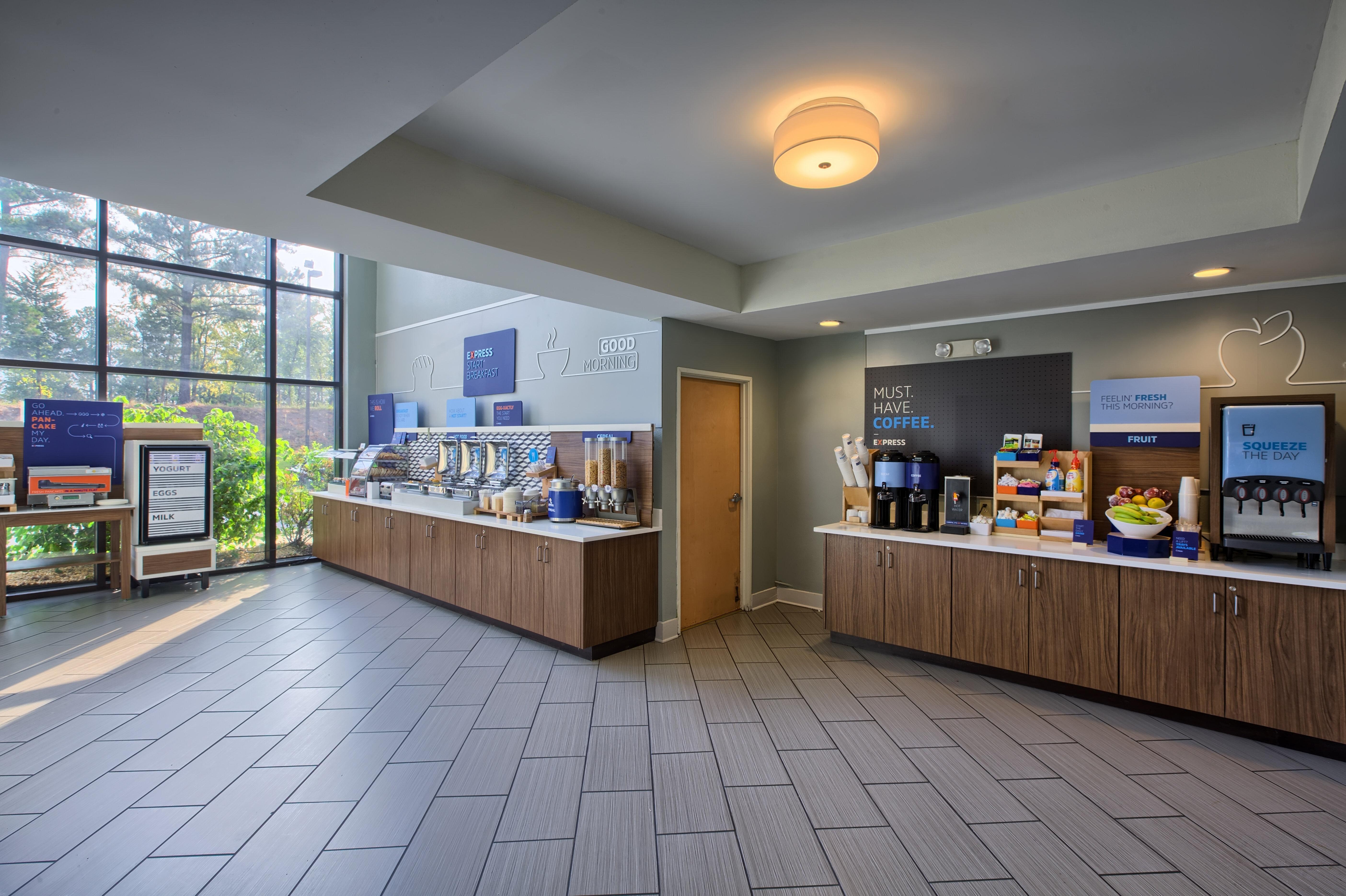 Holiday Inn Express Hotel & Suites Raleigh North - Wake Forest By Ihg Eksteriør bilde