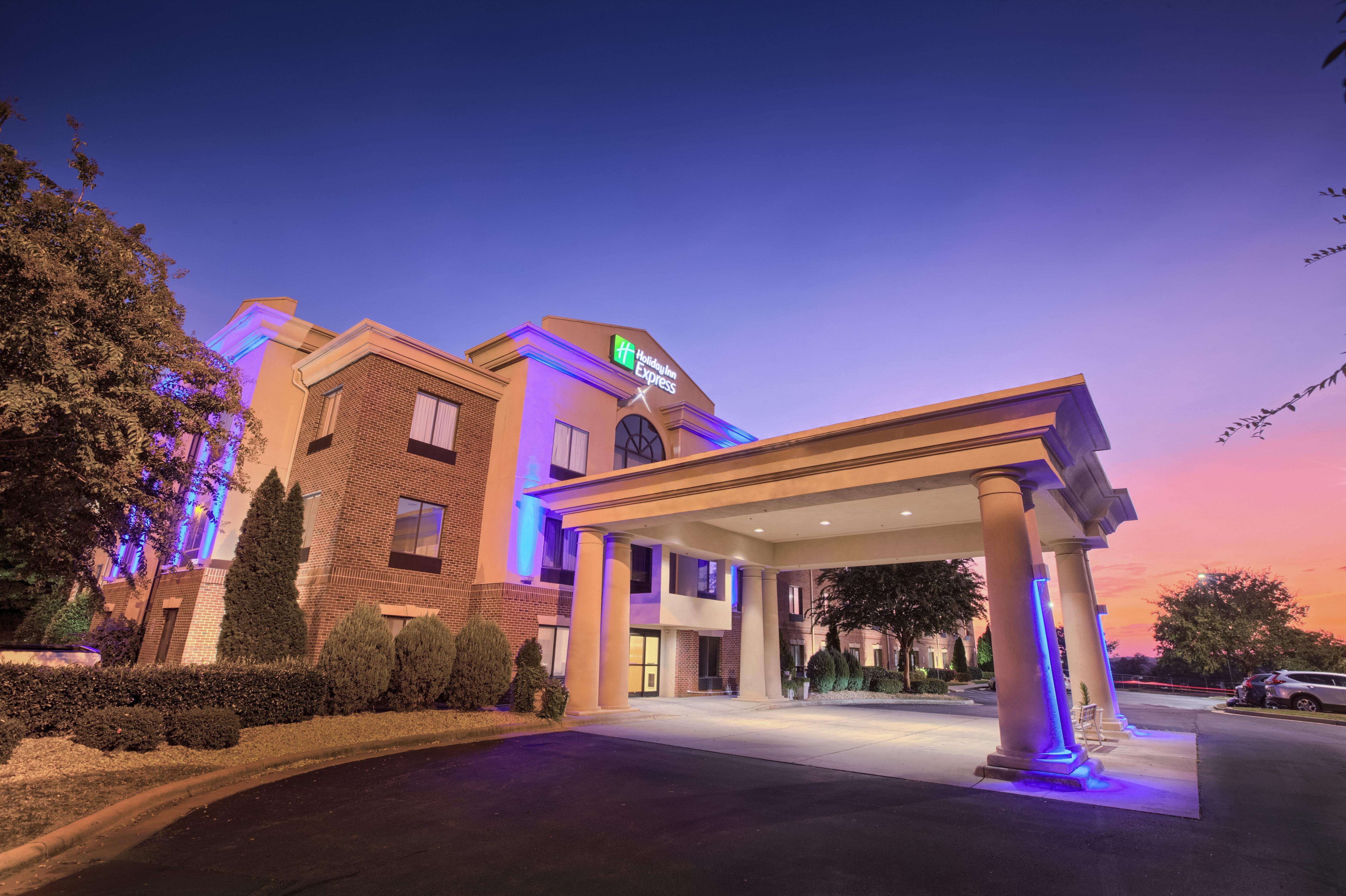 Holiday Inn Express Hotel & Suites Raleigh North - Wake Forest By Ihg Eksteriør bilde