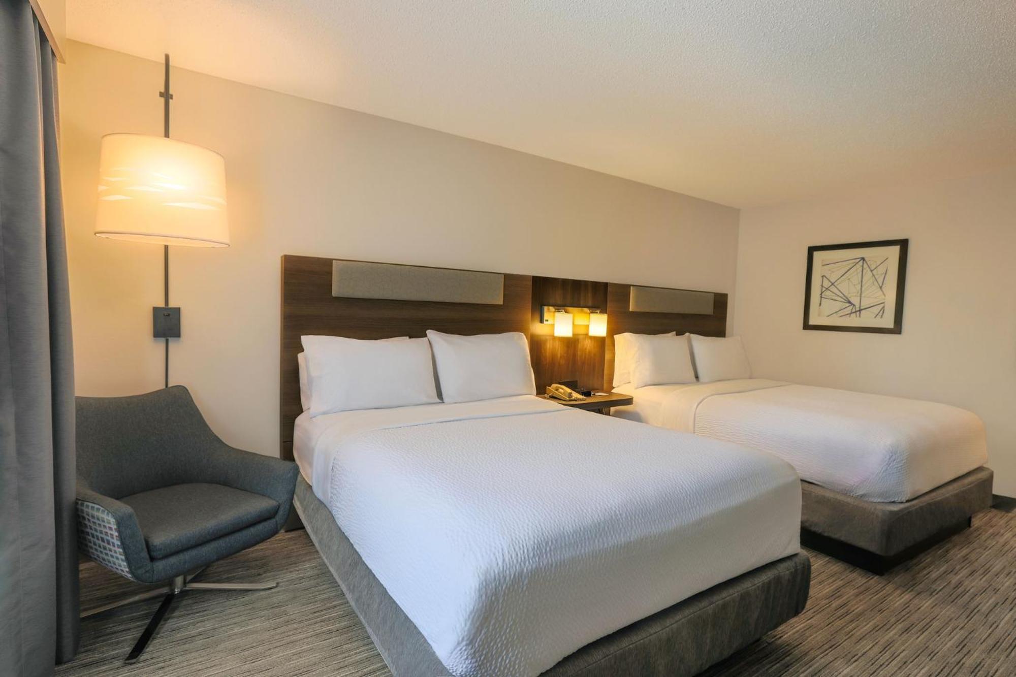 Holiday Inn Express Hotel & Suites Raleigh North - Wake Forest By Ihg Eksteriør bilde